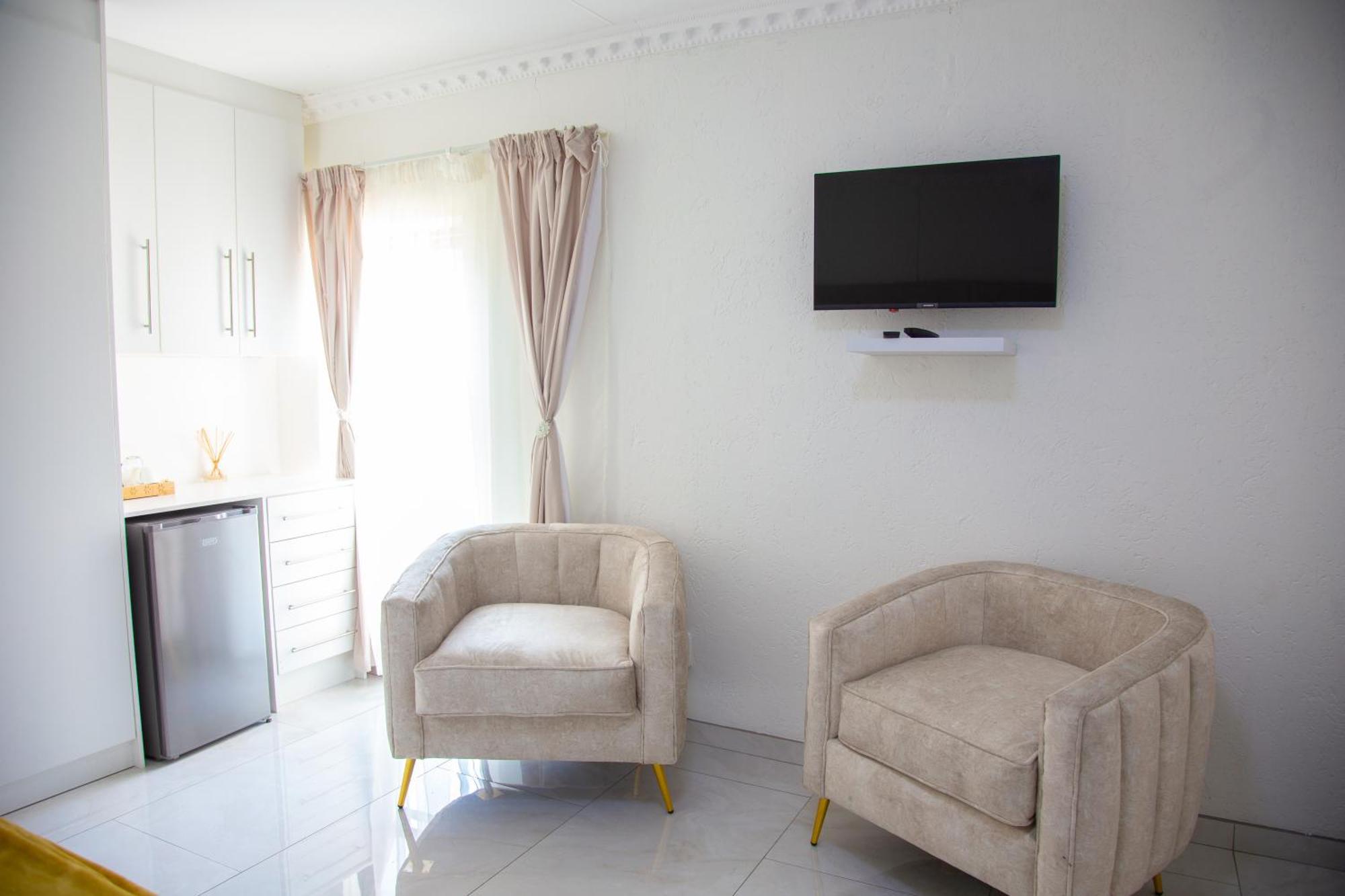 Angelocean Guest House Witbank Exteriör bild